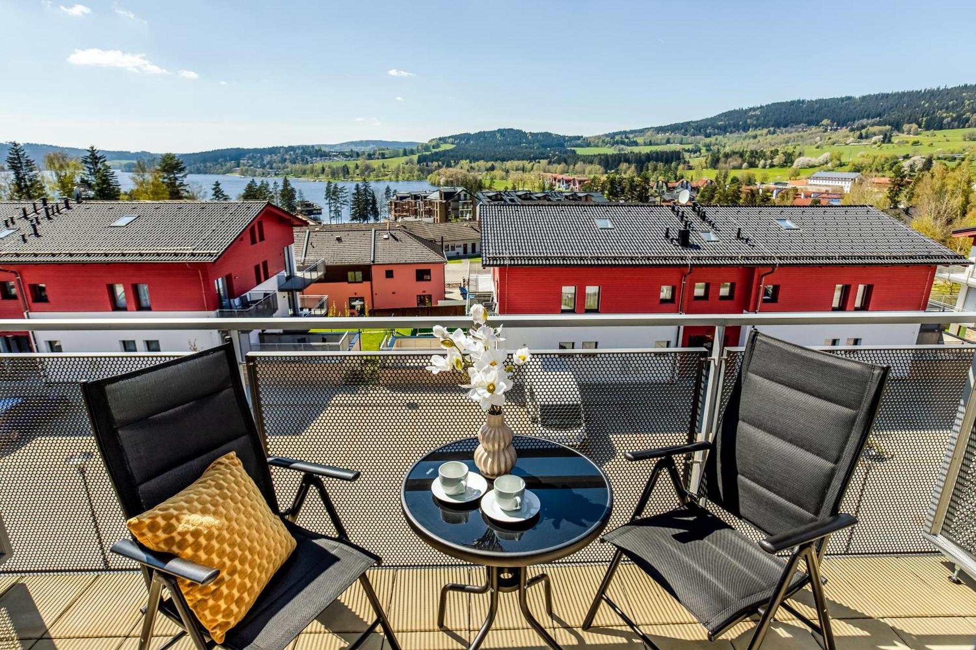 Korzo Family Apartment Lipno nad Vltavou Bagian luar foto