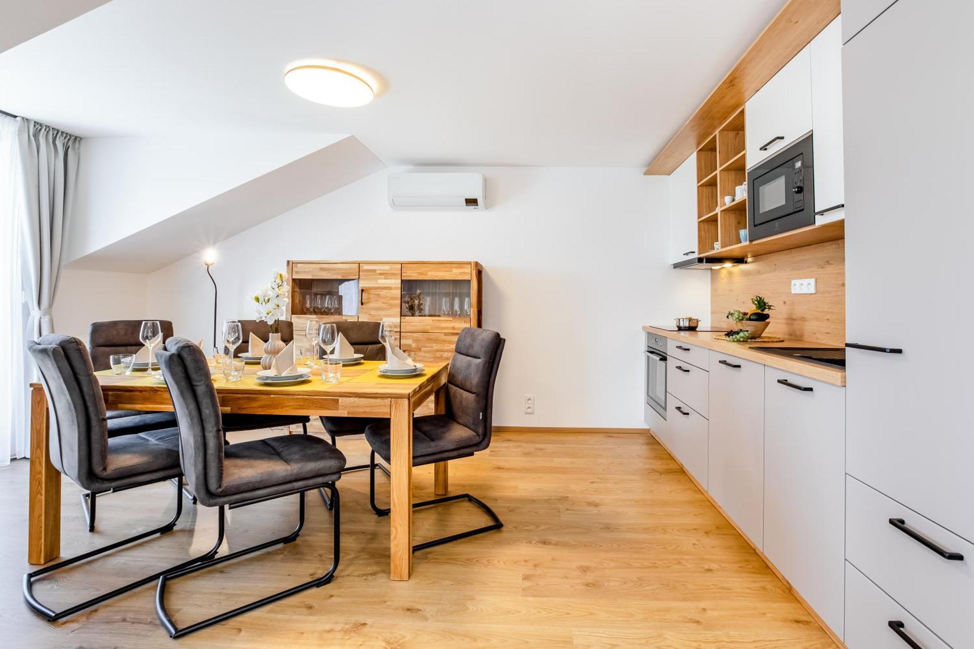 Korzo Family Apartment Lipno nad Vltavou Bagian luar foto