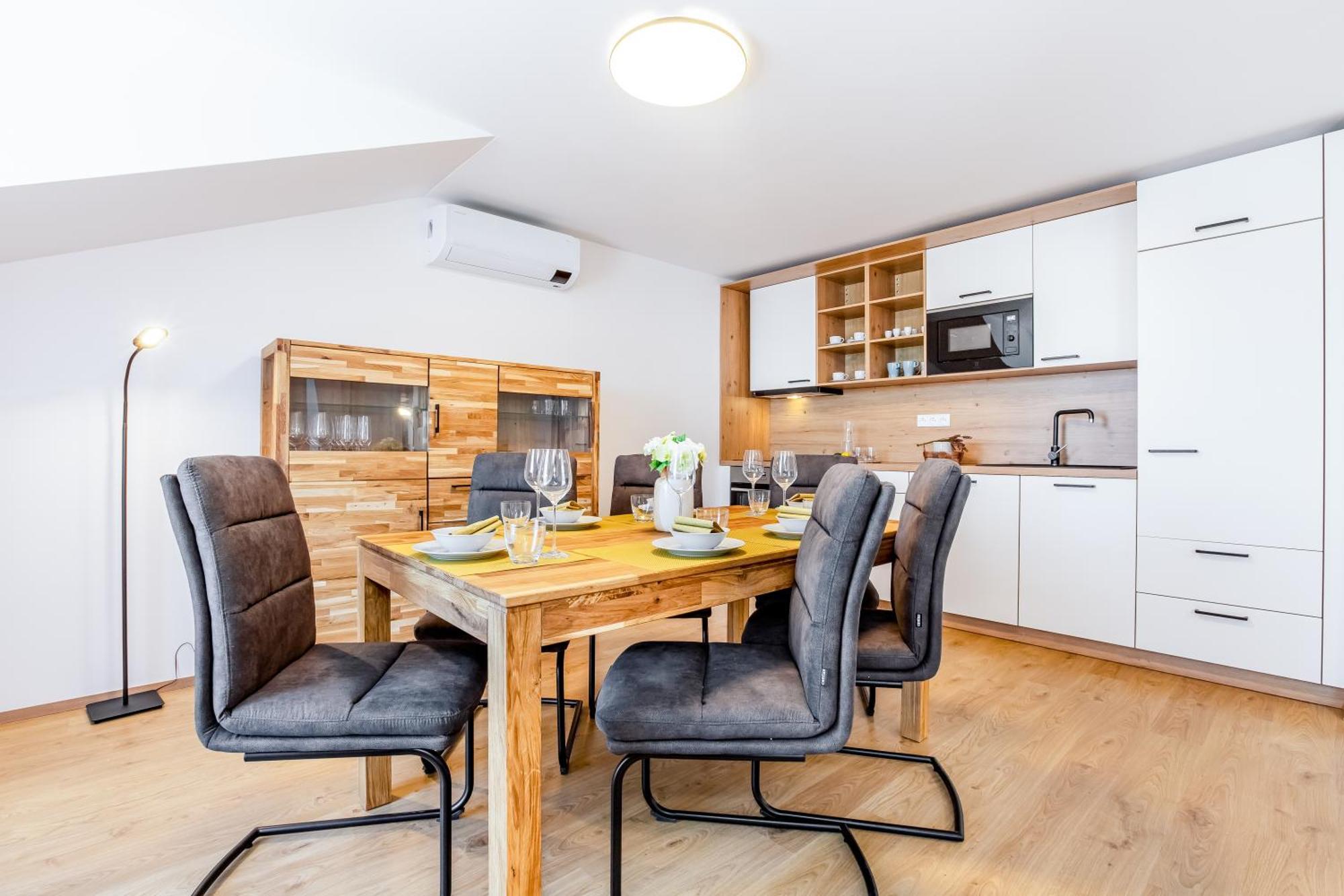 Korzo Family Apartment Lipno nad Vltavou Bagian luar foto